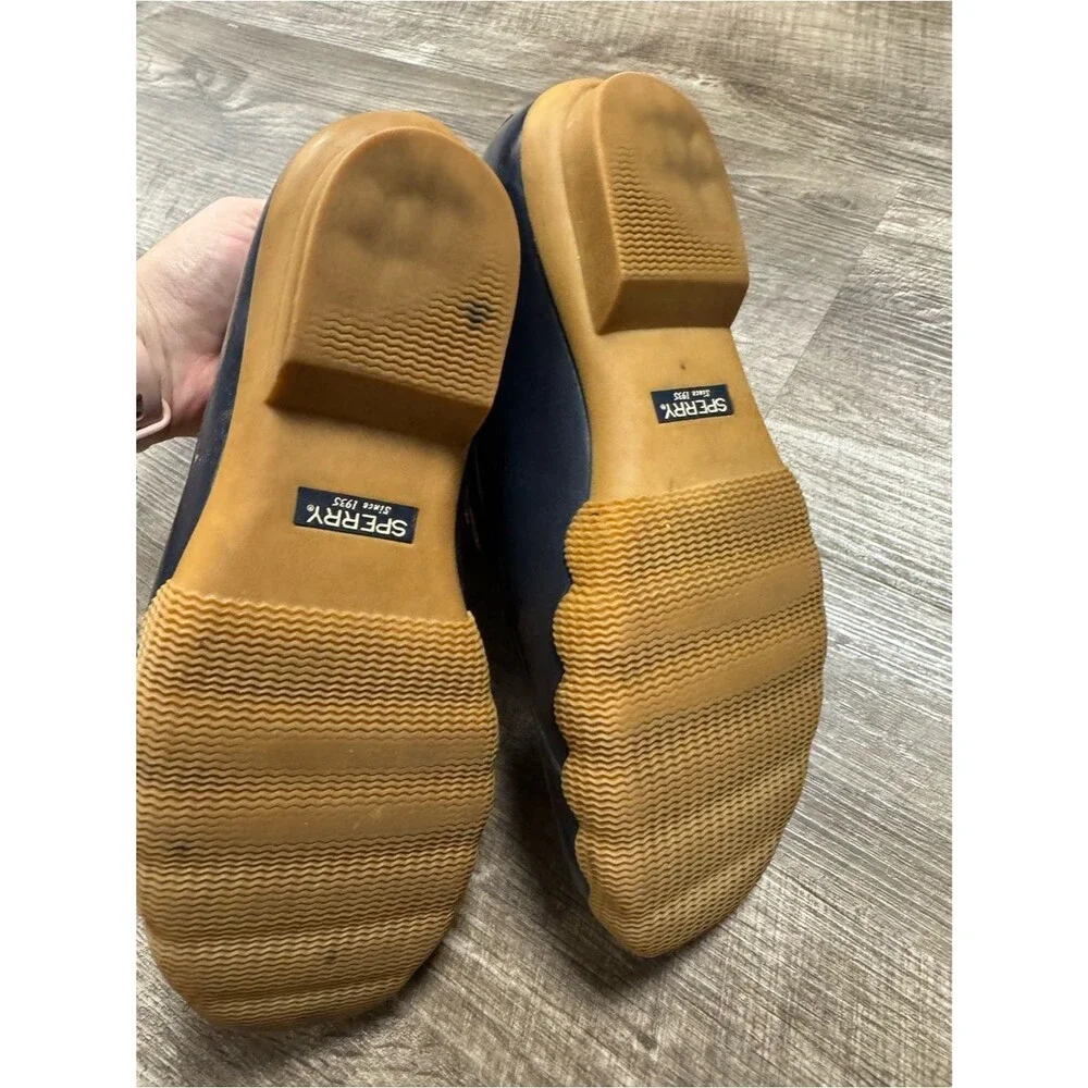 Sperry Saltwater Boots Size 4